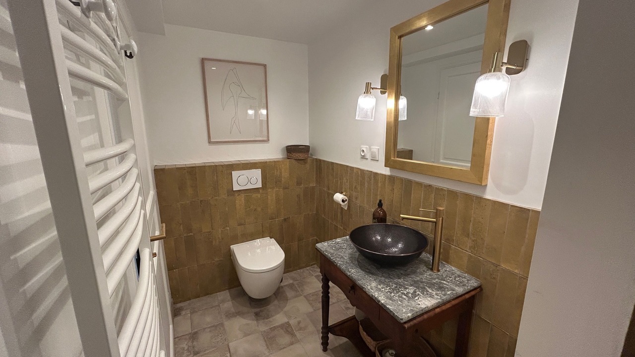 Photo of Bathroom in Goult