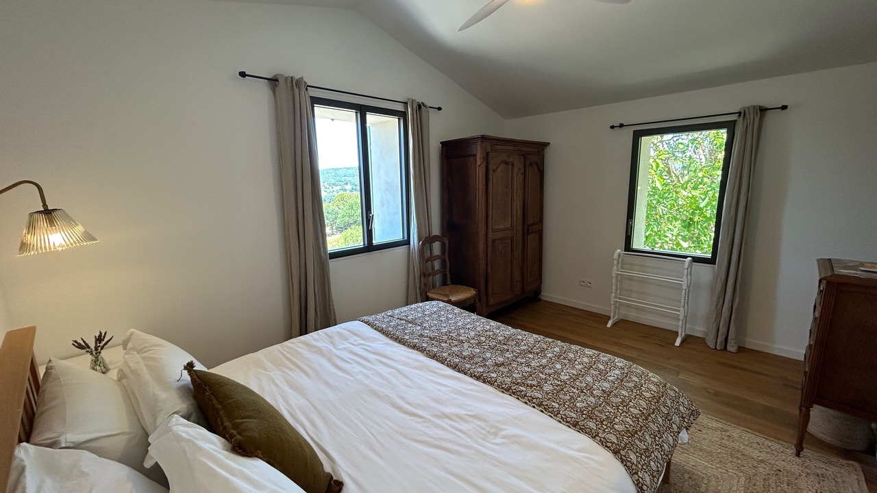 Photo of Bedroom in Goult