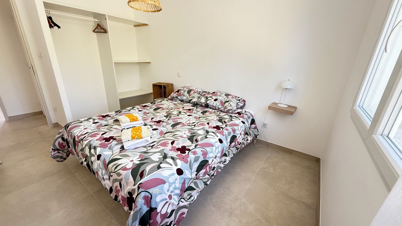Photo of Bedroom in Mormoiron