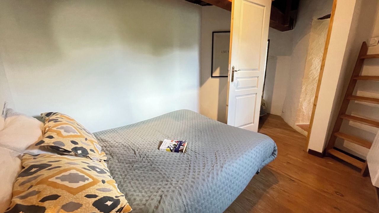 Photo of Bedroom in Quinson