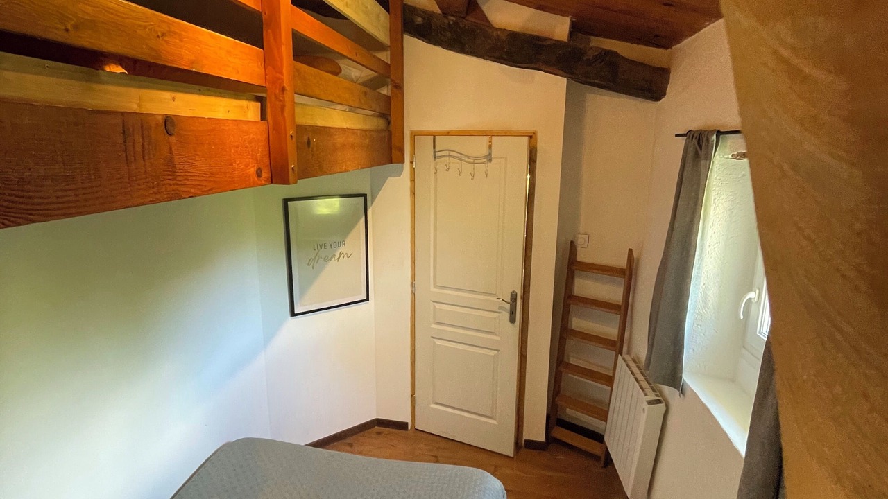 Photo of Bedroom in Quinson