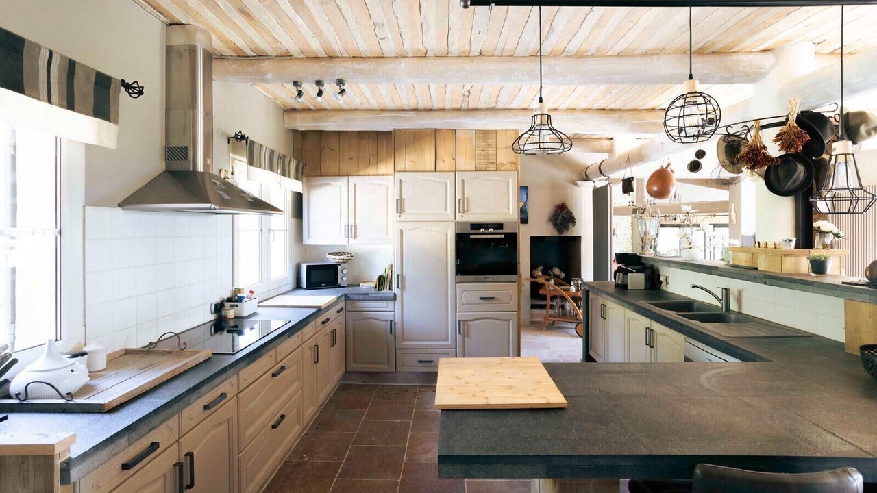 Photo of Kitchen in Saint-Saturnin-les-Apt