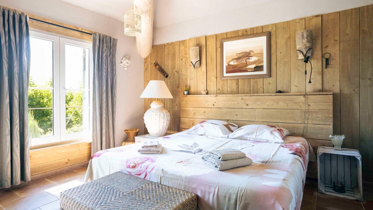 Photo of Bedroom in Saint-Saturnin-les-Apt