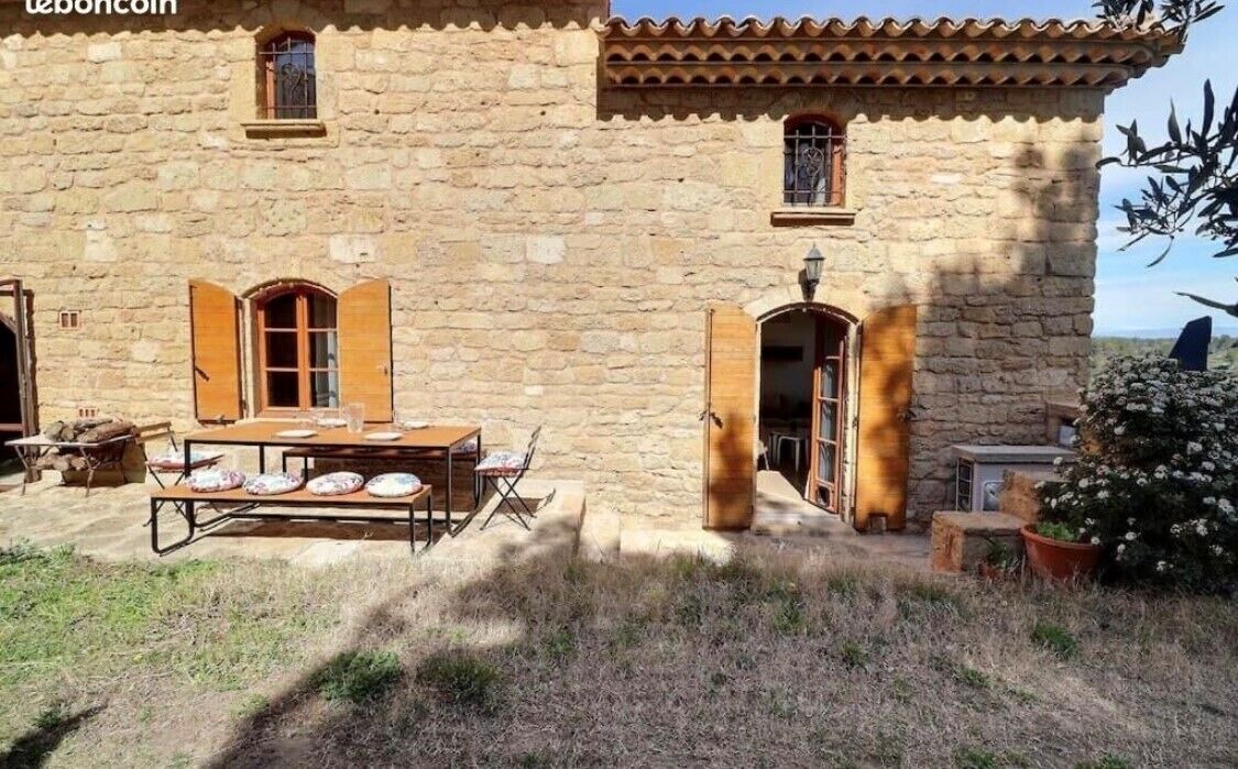 Photo of Outdoor in Miramas