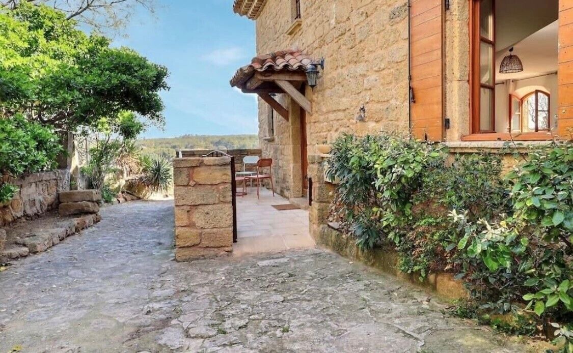 Photo of Patio Balcony in Miramas