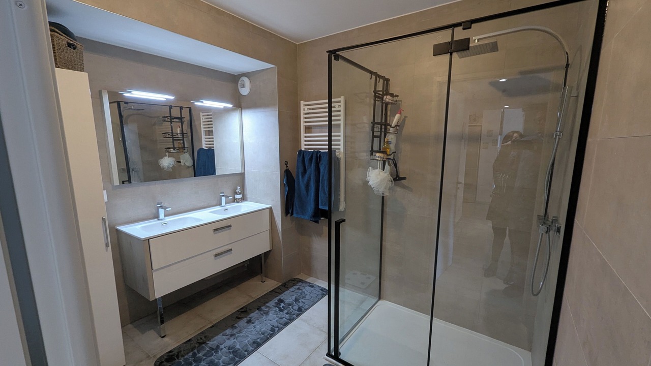 Photo of Bathroom in Brignoles