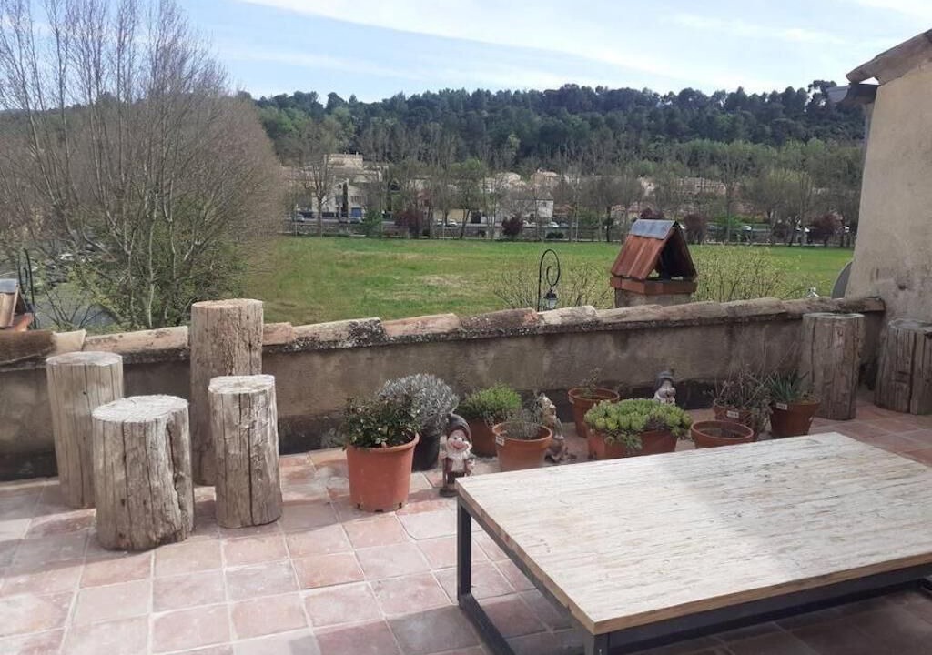 Photo of Outdoor in Jouques