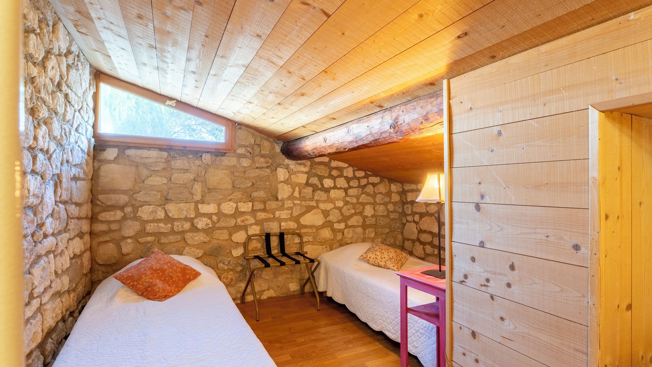 Photo of Bedroom in Velleron