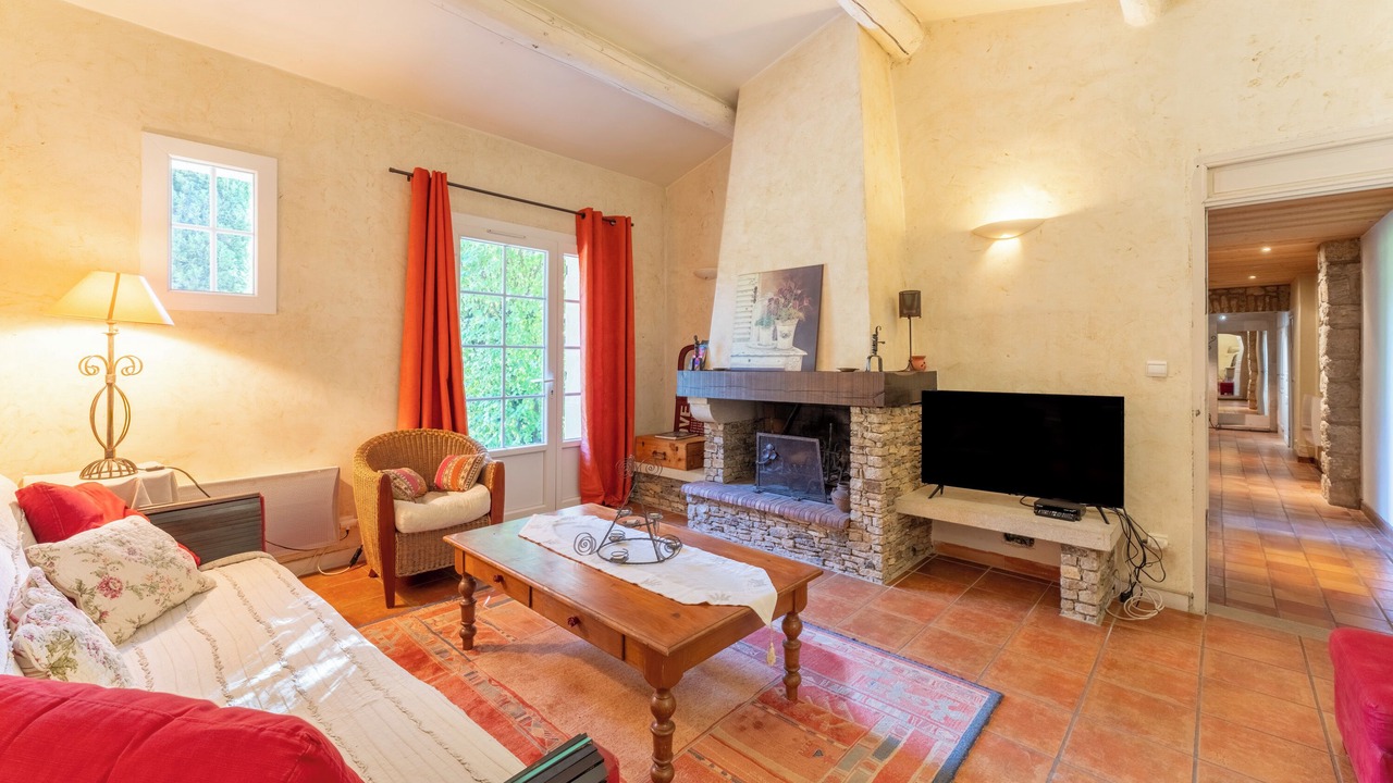 Photo of Livingroom in Velleron