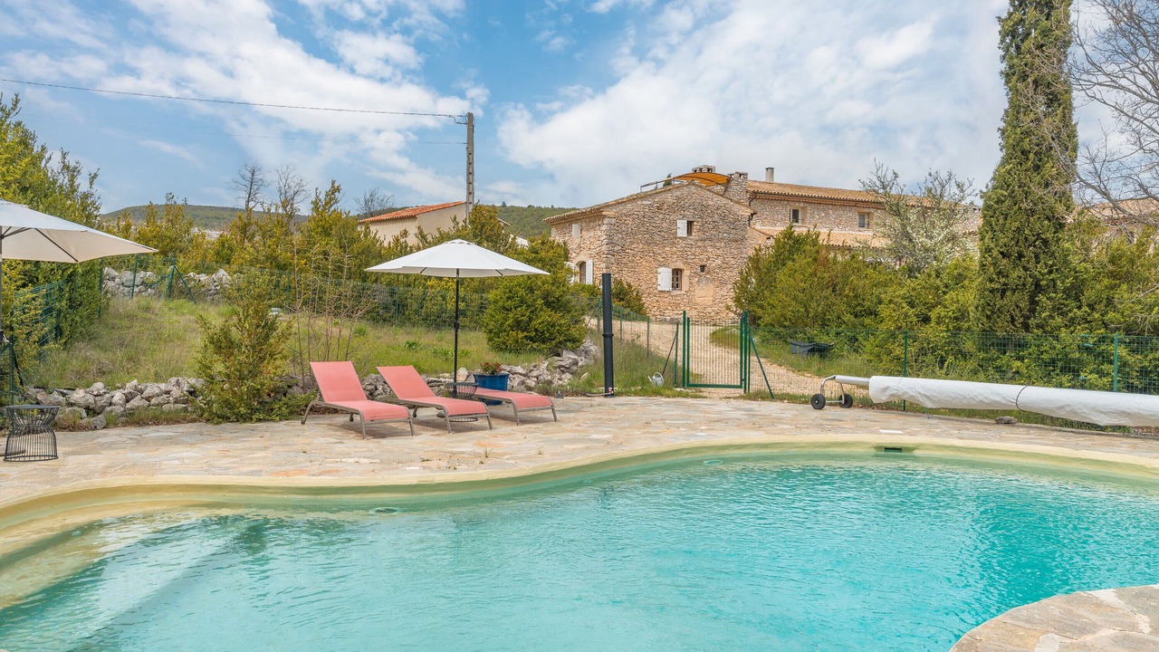 Photo of Outdoor in Simiane-la-Rotonde