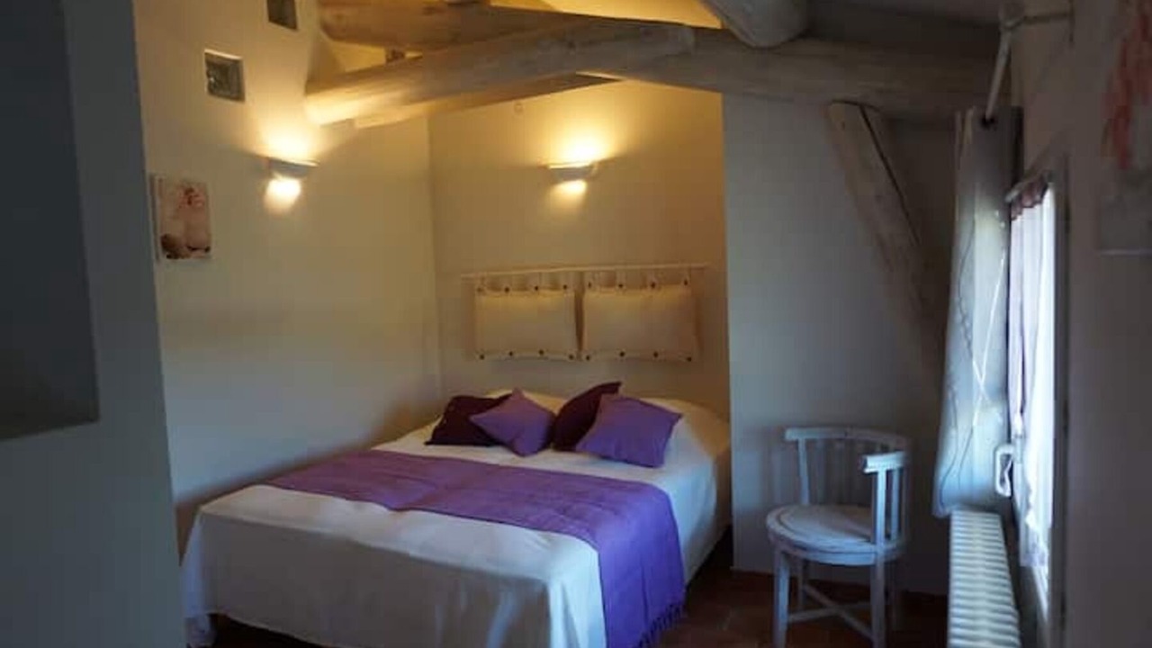 Photo of Bedroom in Simiane-la-Rotonde