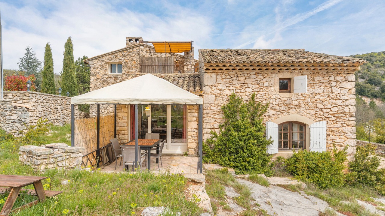 Photo of Outdoor in Simiane-la-Rotonde