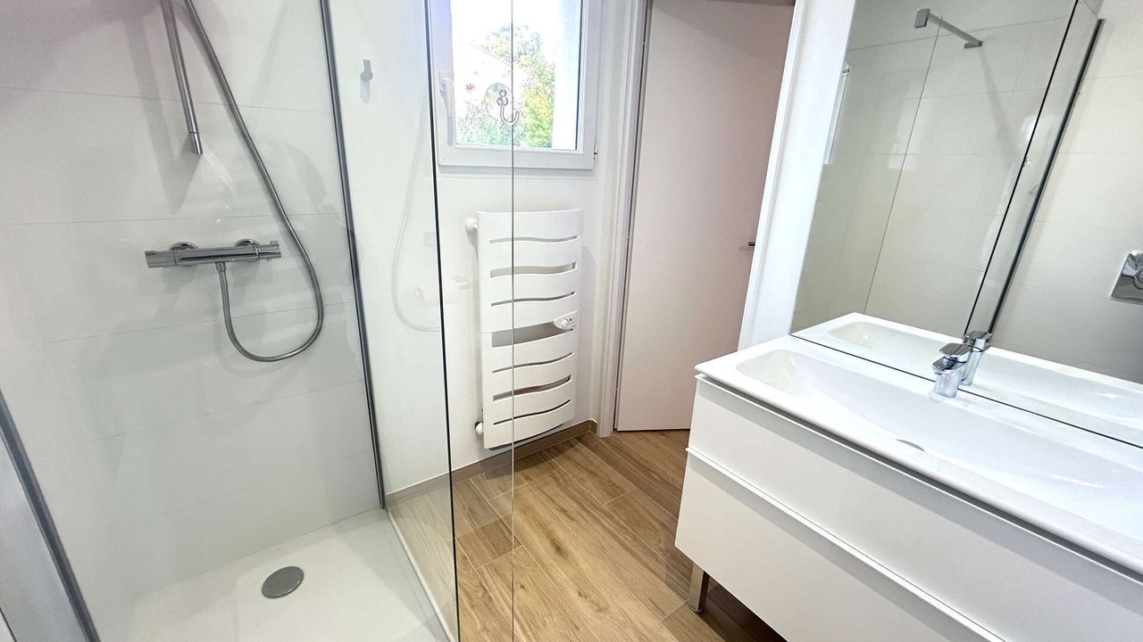 Photo of Bathroom in Sanary-sur-Mer