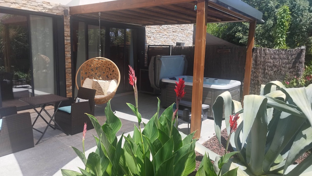 Photo of Patio Balcony in Le Puyricard