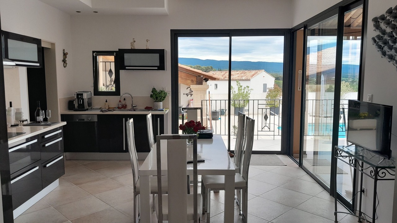 Photo of Kitchen in Crillon-le-Brave