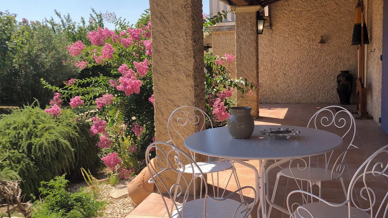 Photo of Outdoor in Orange
