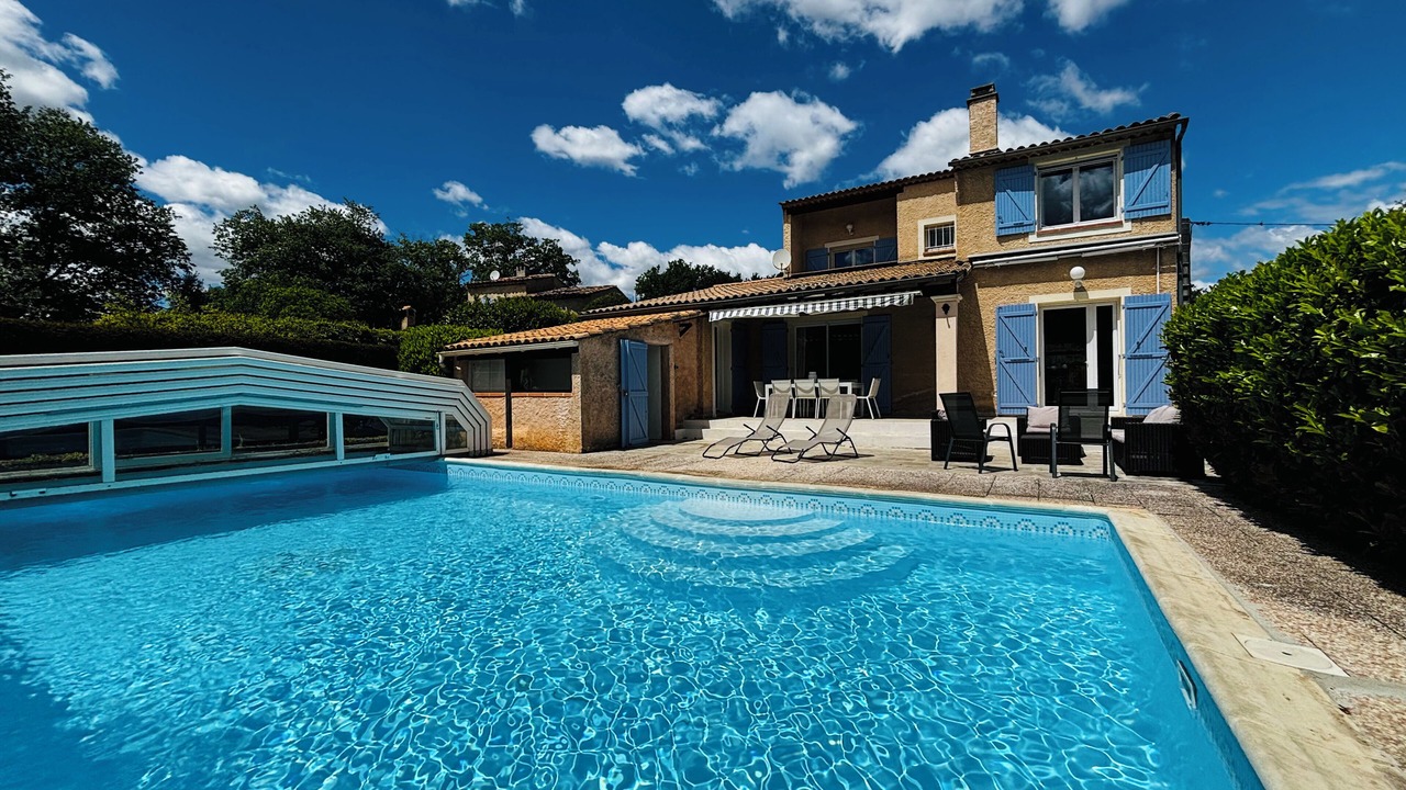 Photo of Outdoor in Gareoult