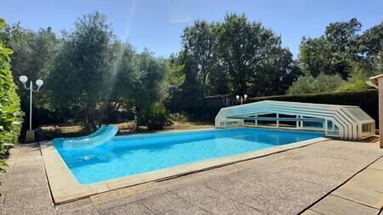 Photo of Outdoor in Gareoult