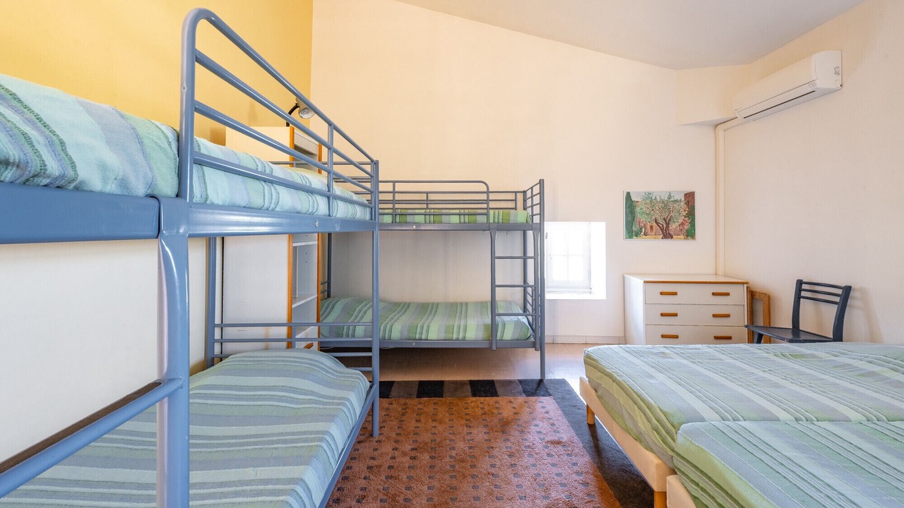 Photo of Bedroom in Saint-Restitut