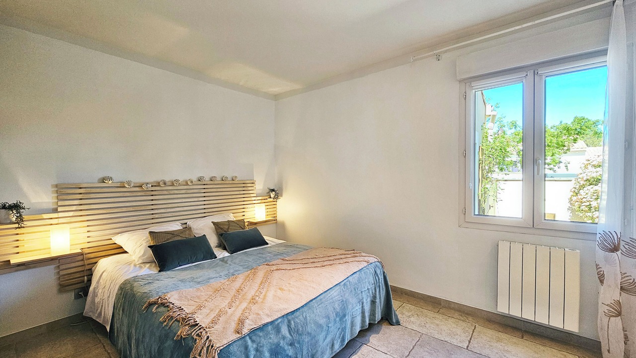 Photo of Bedroom in Saint-Saturnin-les-Apt