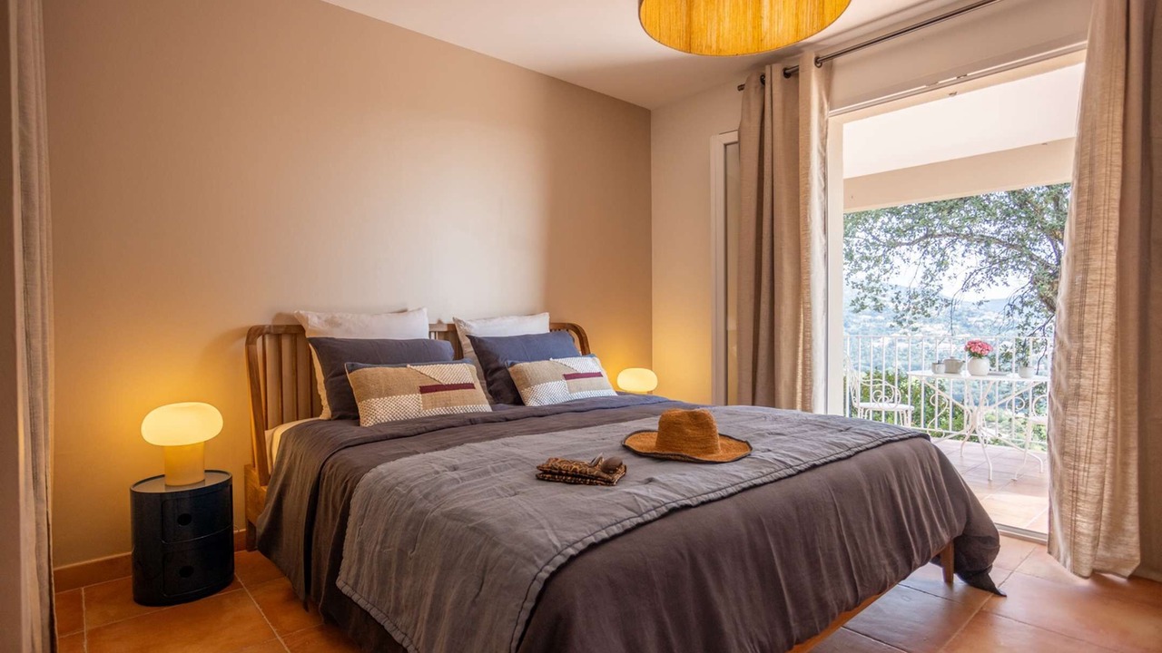 Photo of Bedroom in La Londe-les-Maures