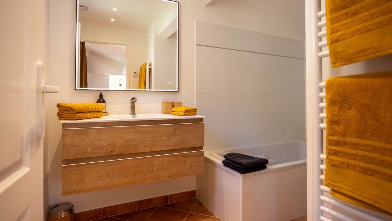 Photo of Bathroom in La Londe-les-Maures