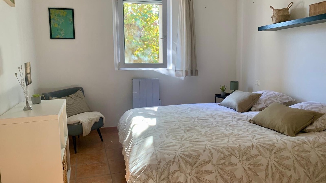 Photo of Bedroom in Molleges