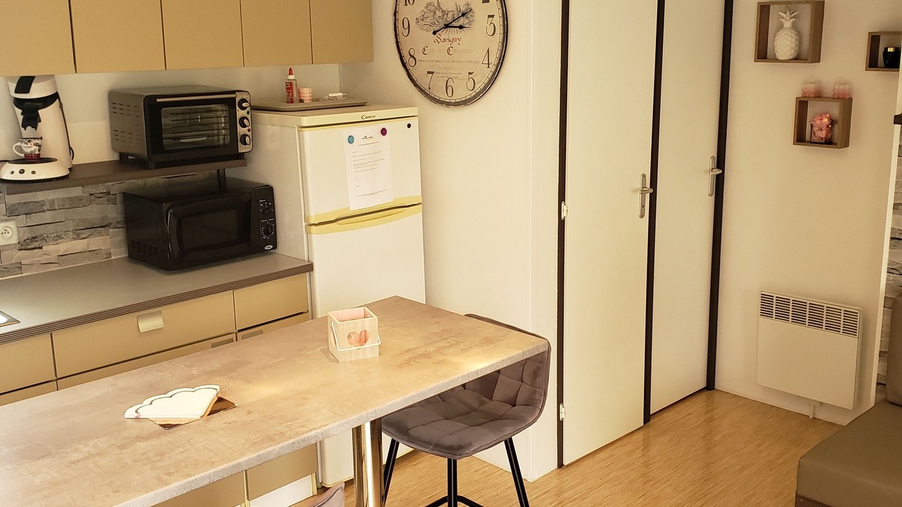 Photo of Kitchen in La Roque-d'Antheron