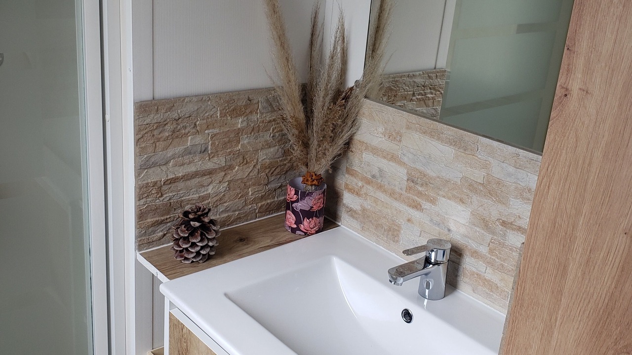 Photo of Bathroom in La Roque-d'Antheron