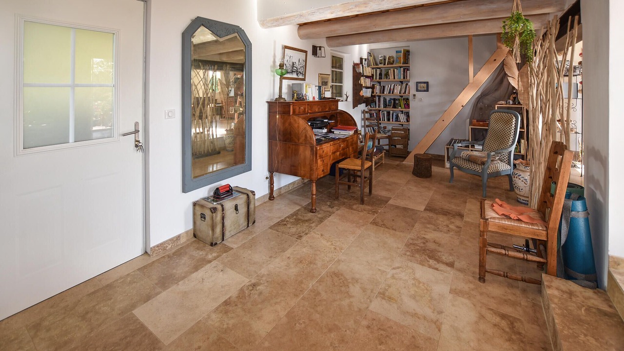 Photo of Others in Cabrieres-dʼAigues