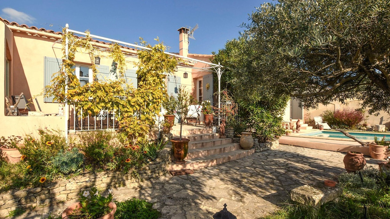 Photo of Others in Cabrieres-dʼAigues