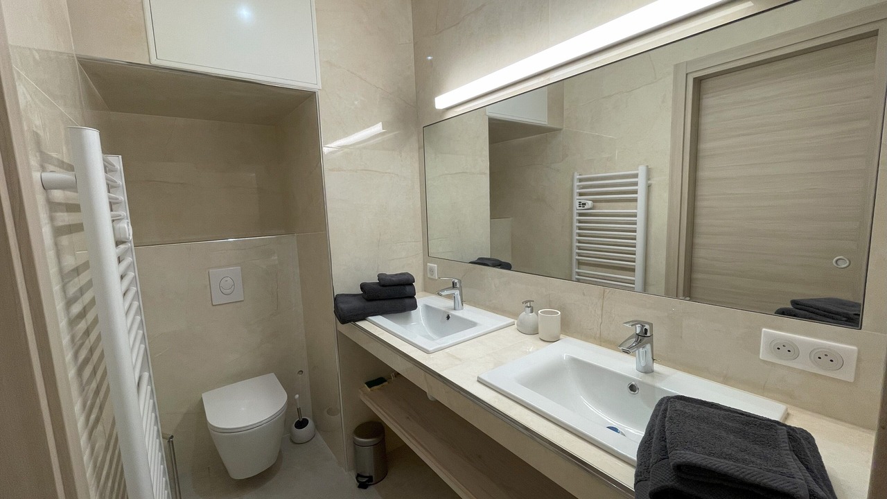 Photo of Bathroom in Saint-Cezaire-sur-Siagne