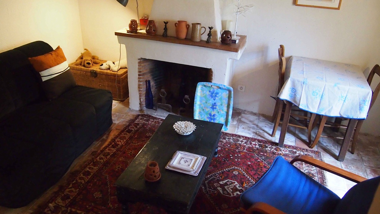 Photo of Livingroom in Aups