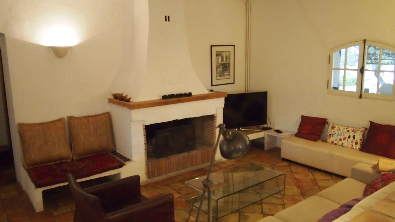 Photo of Livingroom in Aups