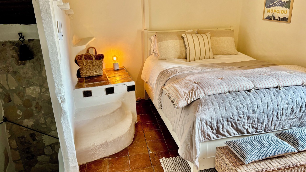 Photo of Bedroom in Venasque