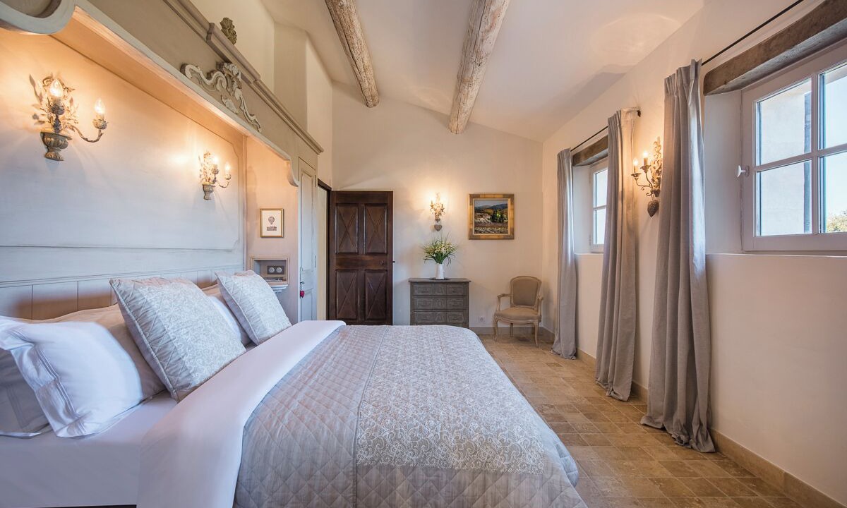 Photo of Bedroom in Bonnieux