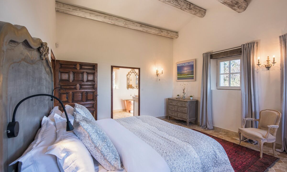 Photo of Bedroom in Bonnieux