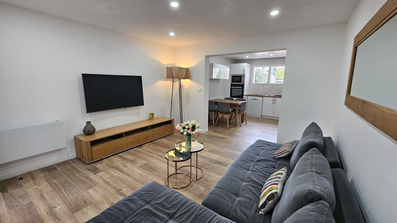 Photo of Livingroom in Grand Sud