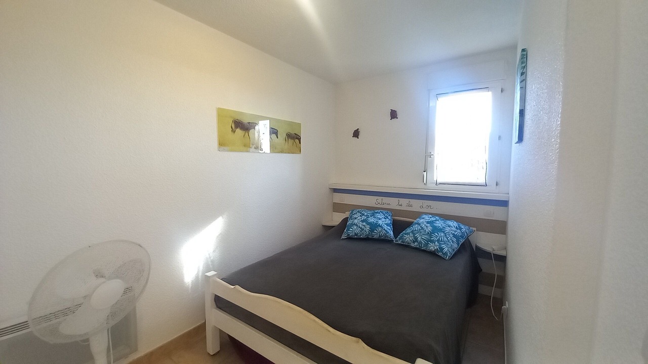 Photo of Bedroom in Miramar