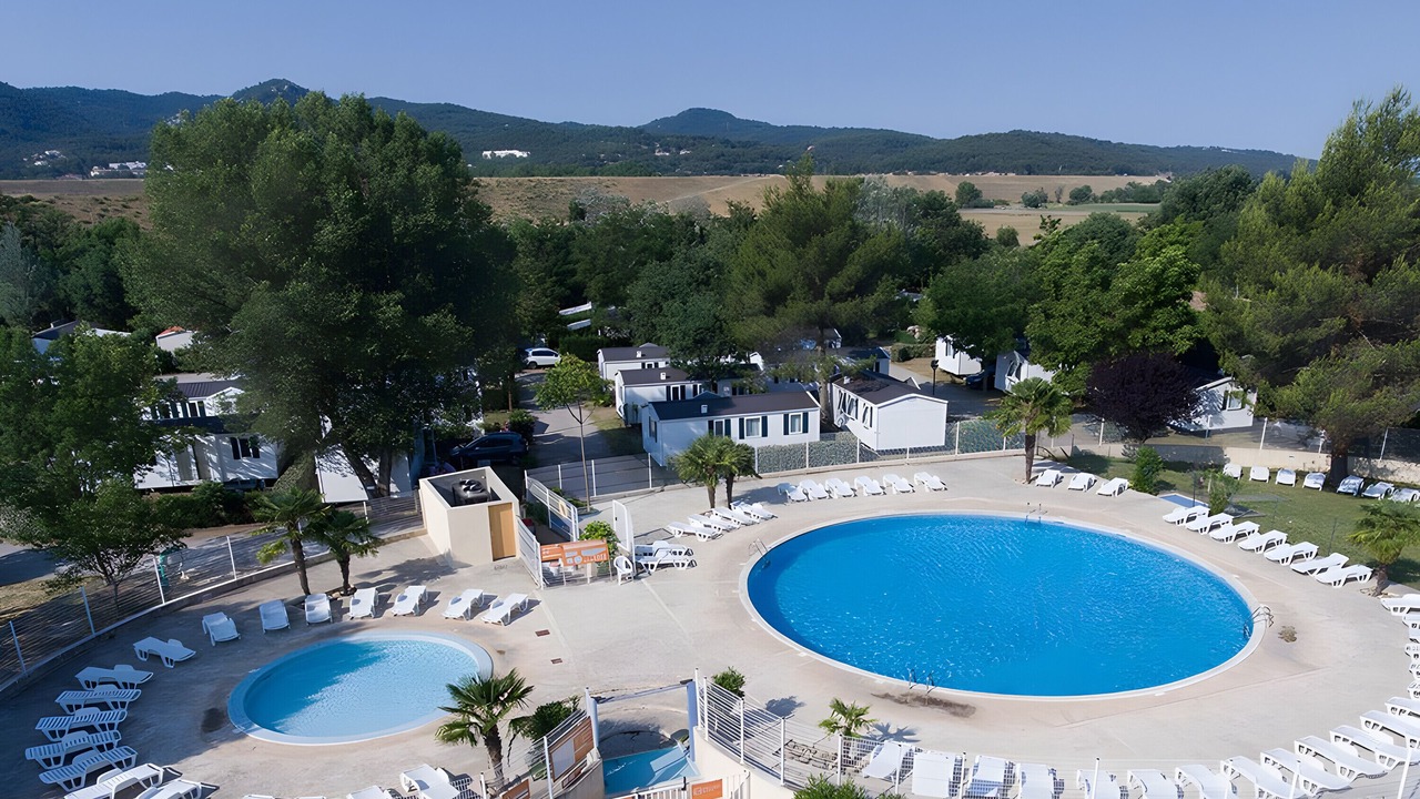 Photo of Outdoor in La Roque-d'Antheron