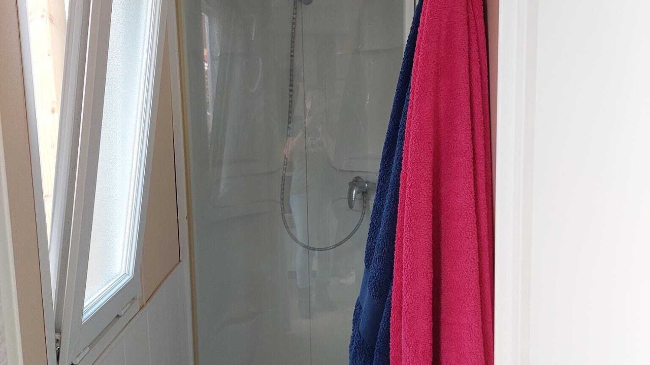 Photo of Bathroom in La Roque-d'Antheron