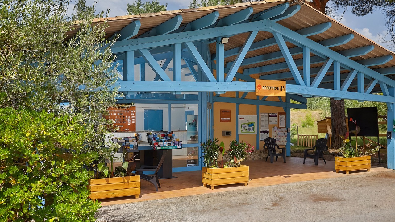 Photo of Outdoor in La Roque-d'Antheron