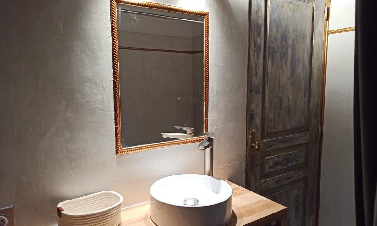 Photo of Bathroom in Althen-des-Paluds