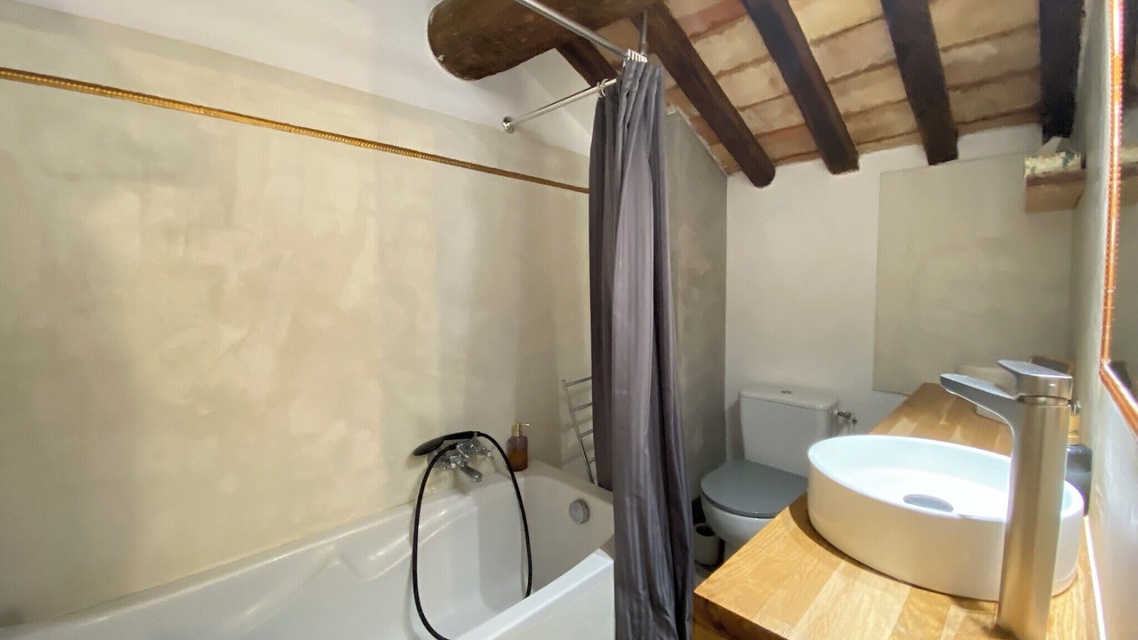 Photo of Bathroom in Althen-des-Paluds