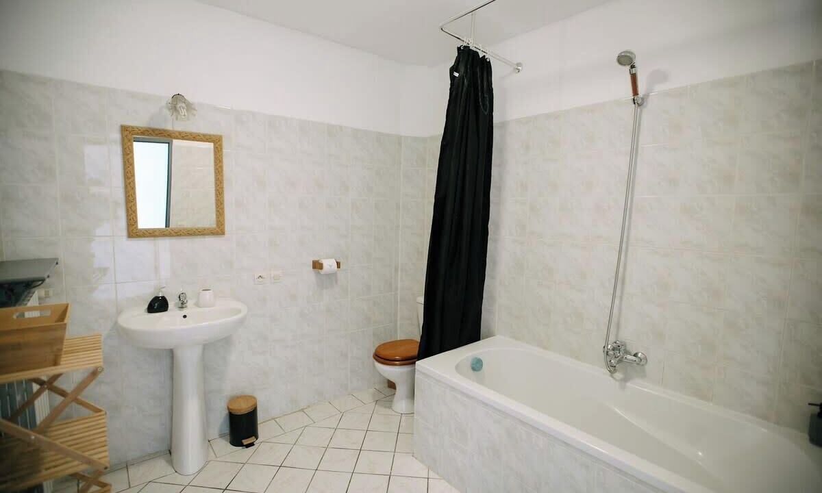 Photo of Bathroom in Althen-des-Paluds