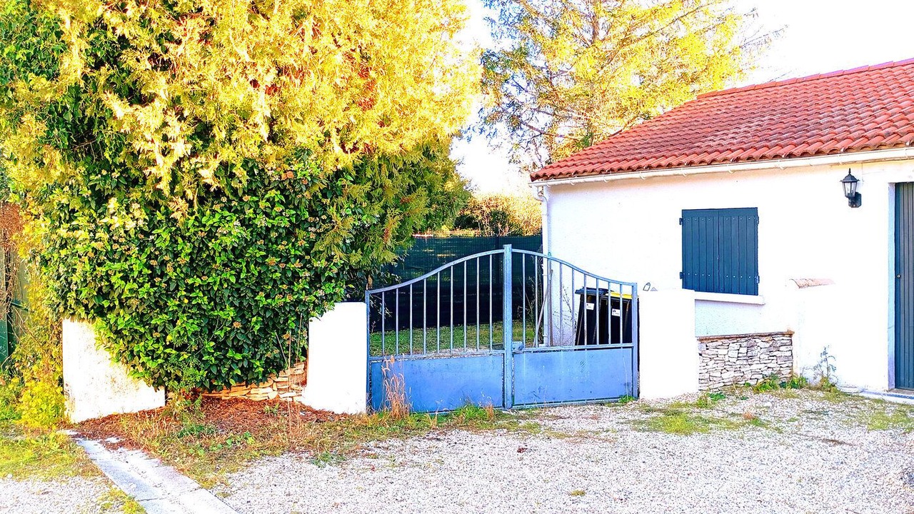Photo of Outdoor in Bezouce