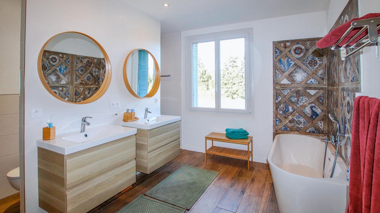 Photo of Bathroom in Cabannes