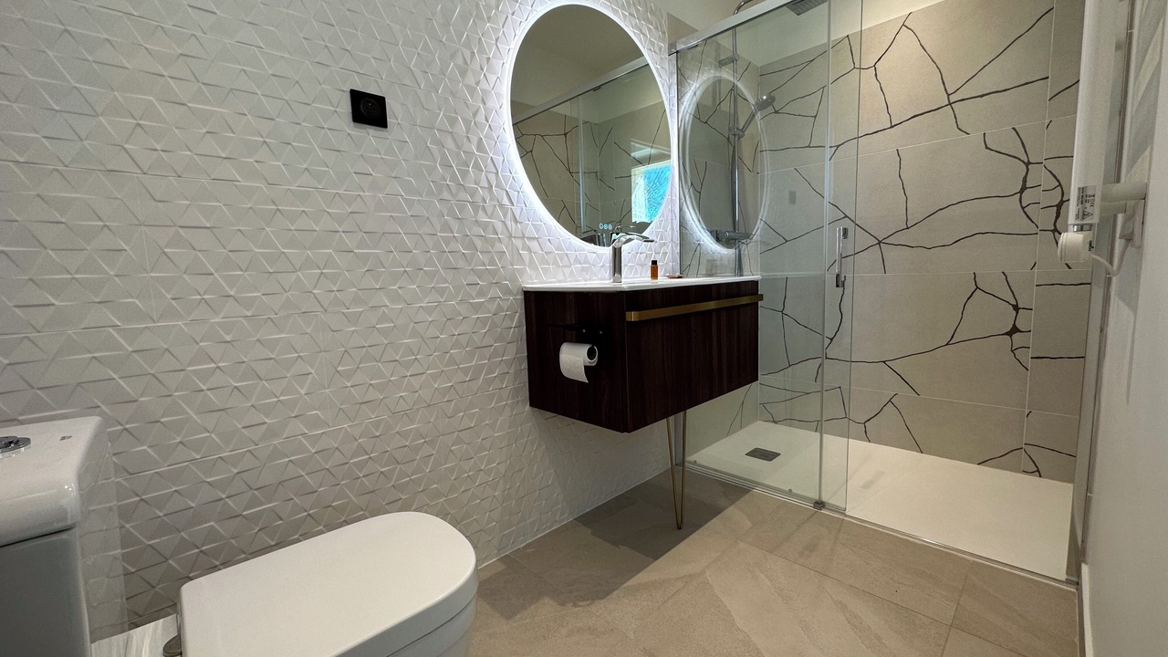 Photo of Bathroom in Tarascon