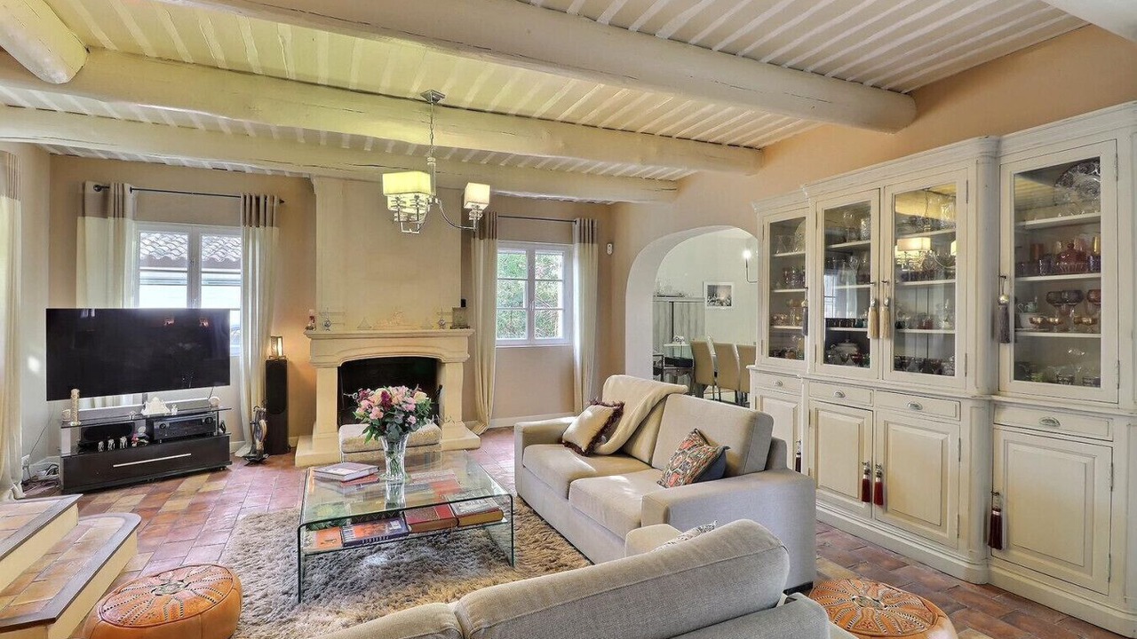 Photo of Livingroom in Saint-Cannat