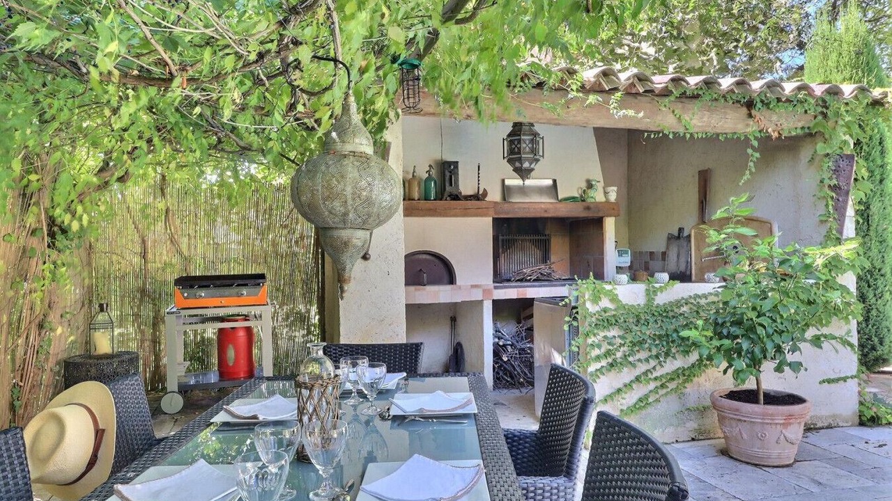Photo of Outdoor in Saint-Cannat